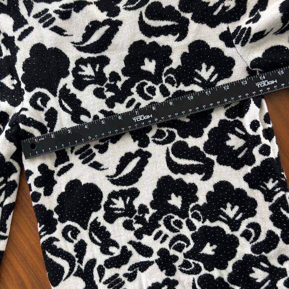 Alice + Olivia 100% Wool Sweater Black and Cream Floral Embellished Knit - Picture 5 of 12